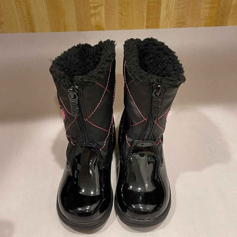 TOTES GIRLS HEARTFUL WINTER BOOT/BLACK